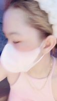 Hot Idol Thảo Hiền bưởi khủng dạo này nắn bóp nhiều nên hơi xệ